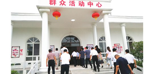天津市政府领导小组来常青树养老院调研